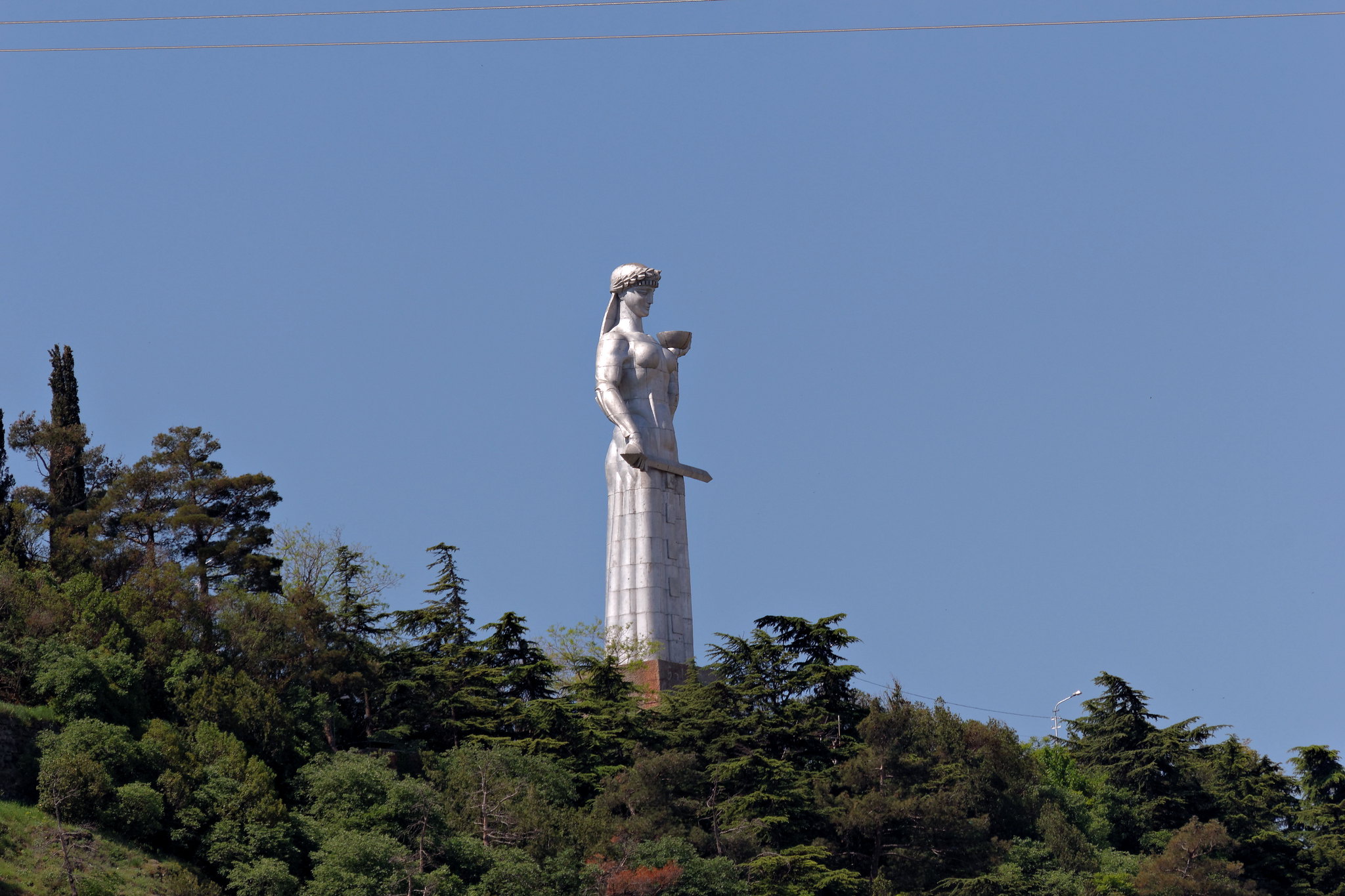 монумент мать грузия в тбилиси