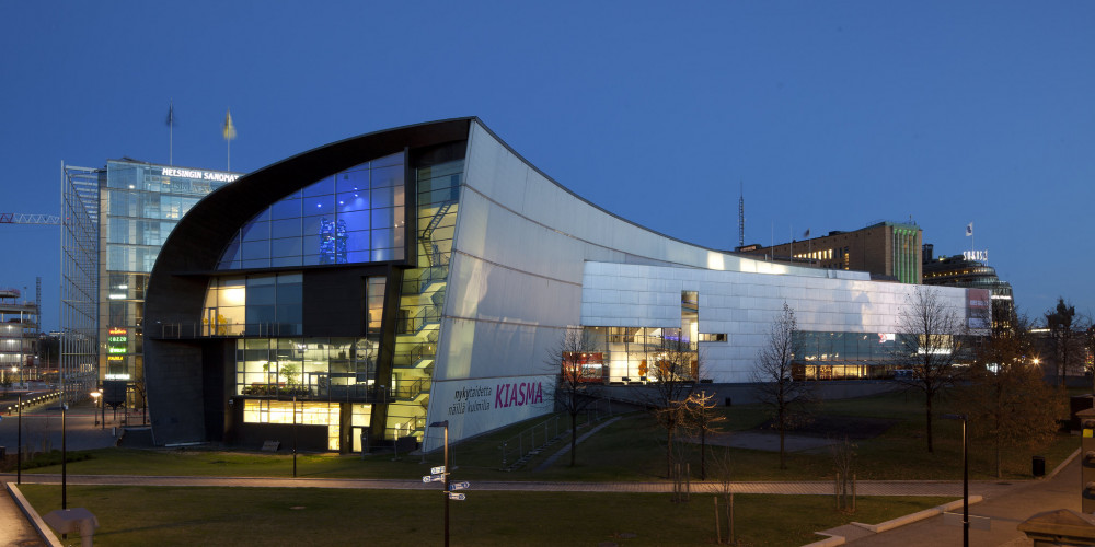 Фото Хельсинки: Музей современного искусства Kiasma, Южный (Хельсинки, Лахти, Котка), Финляндия