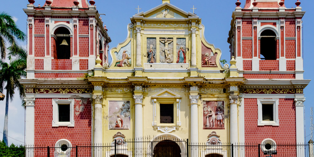 Фото Леон: Церковь Голгофы, Северо-запад (Манагуа, Леон, Матагальпа, Хинотега), Никарагуа