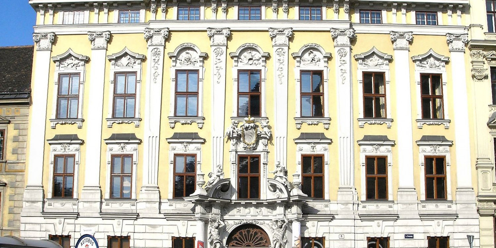 Фото Вена: Дворец Кински, Вена, Нижняя и Верхняя Австрия (Линц, Санкт-Пёльтен, Кремс, Штайр), Австрия