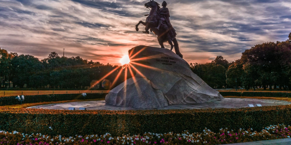 Фото Санкт-Петербург: Медный всадник, Санкт-Петербург, Россия